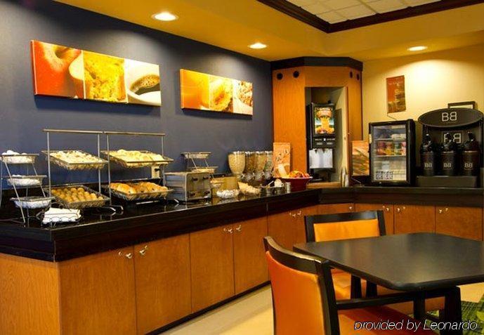 Fairfield Inn And Suites By Marriott San Antonio Boerne Nhà hàng bức ảnh